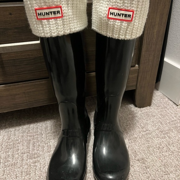 Tall Hunter Rain Boots - Picture 2 of 4